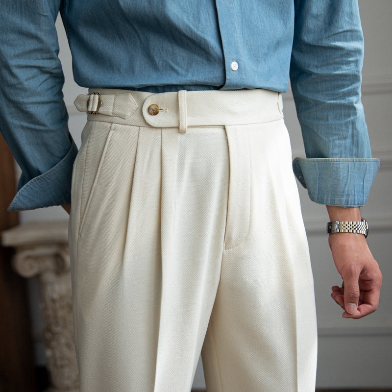 Pantalones plisados ​​con textura de lana de lana Montserrat